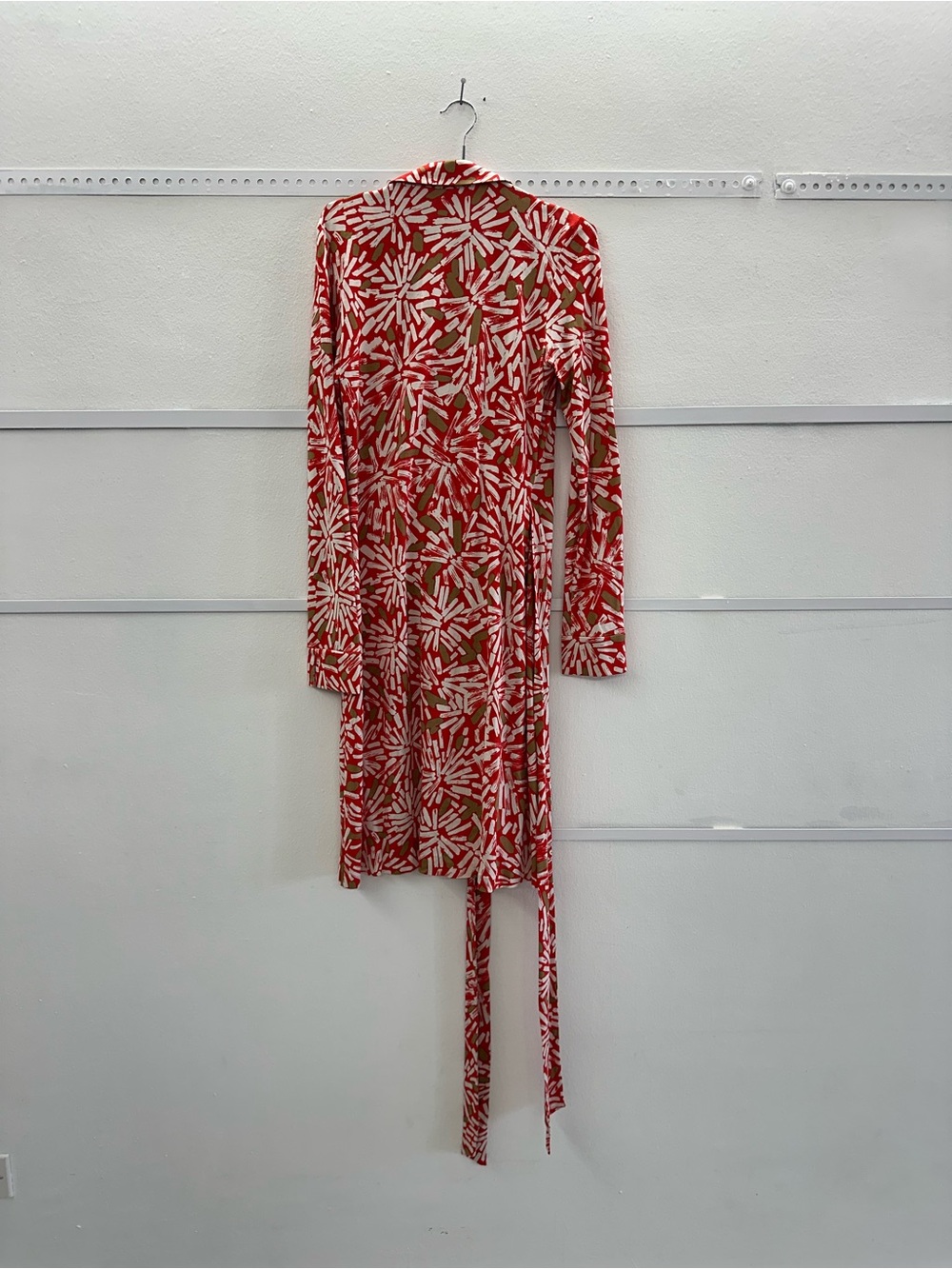 Diane Von Furstenberg Red and Gold Floral Long-Sleeve Wrap Dress - Picture 8 of 8
